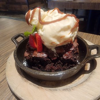 The Rustik Fork - Gastropubs Near Me - Riverside, California
