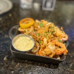 Bar Louie - Orlando Gateway - Flash Fried Calamari