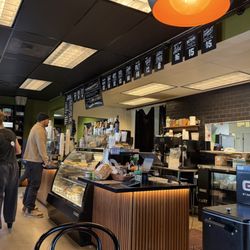 The Dez - Interior