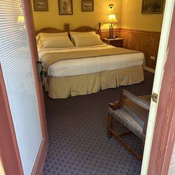 Arden Forest Inn