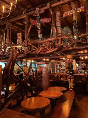 Legs Inn by null