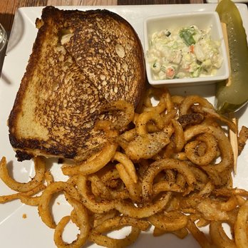 Retro Rocks - Grilled cheese with bacon - Pubs Near Me - Saginaw, Michigan