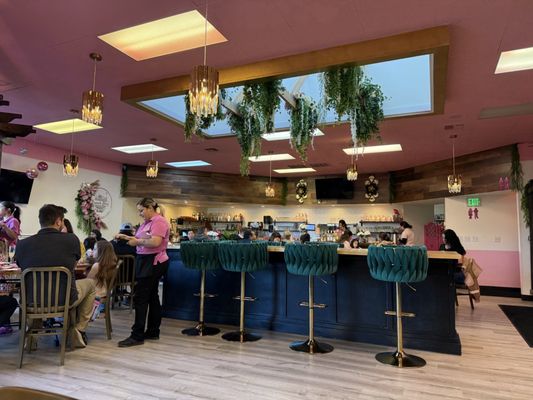 Brunch Bliss & Bubbles by null