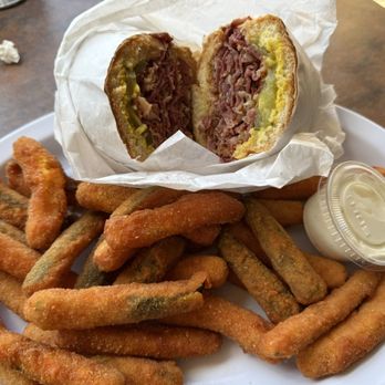 Rodeo Burger - Pastrami Sandwich with fried zucchini - Burgers Near Me - Norco, California Rodeo Burger - Pastrami Sandwich with fried zucchini - Burgers Near Me - Norco, California