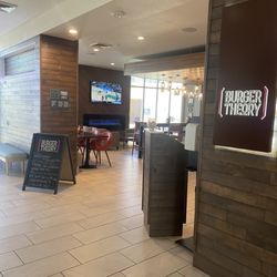 Holiday Inn Yuma - Entrance for Burgers theory