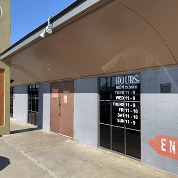 Stiles Switch BBQ & Brew - Exterior - Barbeque Near Me - Austin, Texas