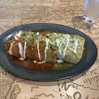 Mochilero Kitchen - Short Rib Chile Negro Burrito - Mexican Near Me - Peoria, Arizona Mochilero Kitchen - Short Rib Chile Negro Burrito - Mexican Near Me - Peoria, Arizona