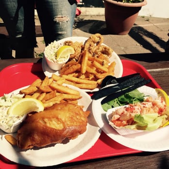 Flo's Clam Shack - Seafood Near Me - Middletown, Rhode Island