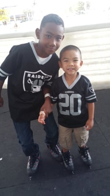 Woodland Hills on Ice by null