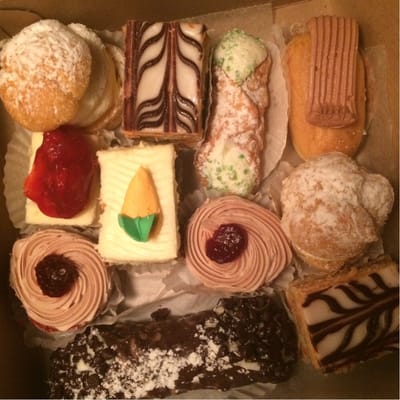 Fratelli's Pastry Shop (Quincy) by null