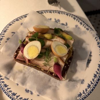 Tasting House - Smørrebrød with smoked sturgeon - Wine Bars Near Me - Los Gatos, California Tasting House - Smørrebrød with smoked sturgeon - Wine Bars Near Me - Los Gatos, California
