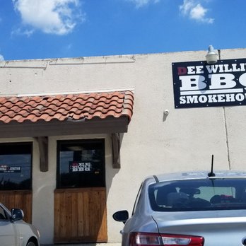 Dee Willie’s BBQ - Exterior - Barbeque Near Me - San Antonio, Texas Dee Willie’s BBQ - Exterior - Barbeque Near Me - San Antonio, Texas