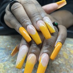 Amanda's Nails