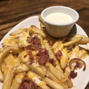 Outback Steakhouse - Steakhouses Near Me - Edgewater, New Jersey