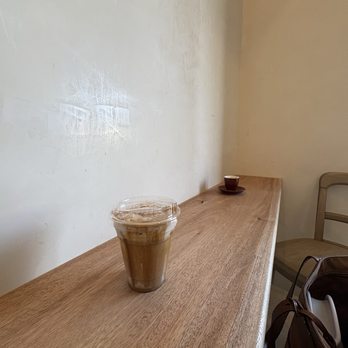 Marlowe Coffee & Eatery - Coffee & Tea Near Me - Los Angeles, California