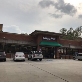RaceTrac - cars parked in front of a racetrac store - Gas Stations Near Me - Jacksonville, Florida RaceTrac - cars parked in front of a racetrac store - Gas Stations Near Me - Jacksonville, Florida