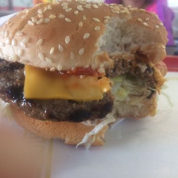 Daglas Drive In - Burgers Near Me - Winnetka, California Daglas Drive In - Burgers Near Me - Winnetka, California
