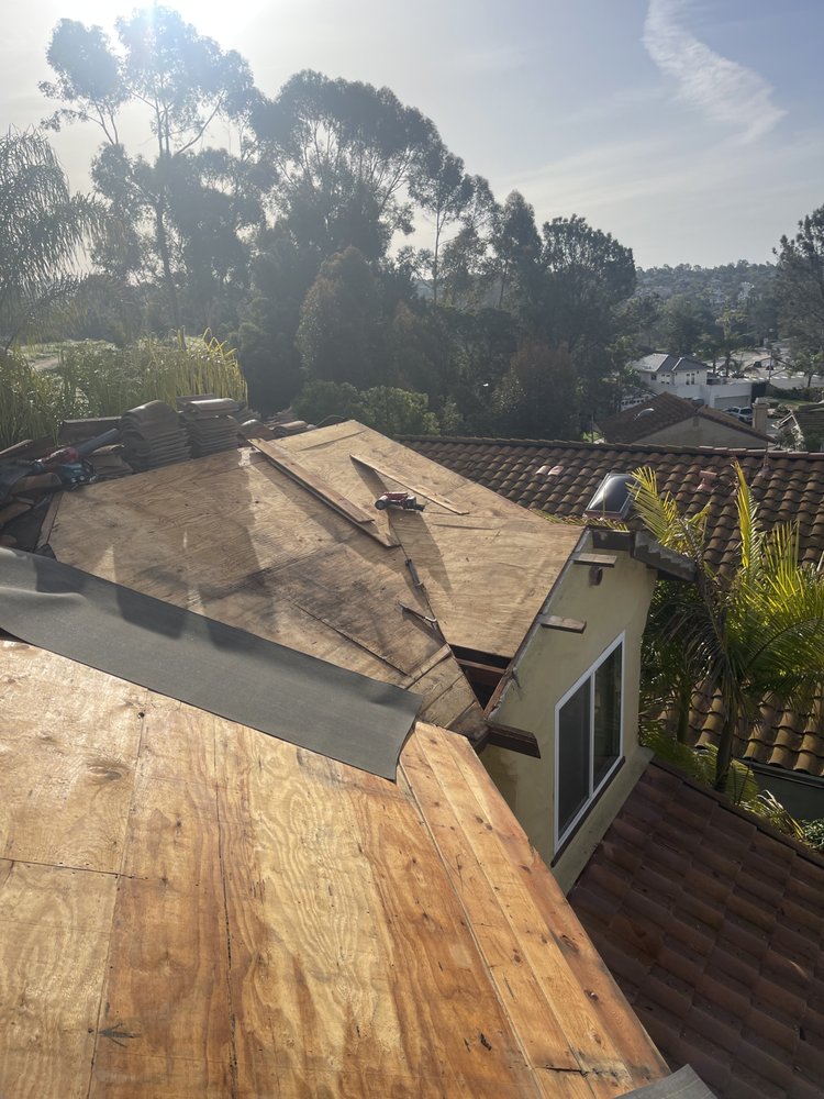 Slide of A&J's Professional Roofing