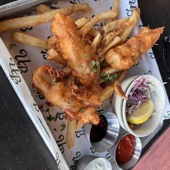 Union Bear Brewing Company - Fish and chips - American Near Me - Plano, Texas Union Bear Brewing Company - Fish and chips - American Near Me - Plano, Texas