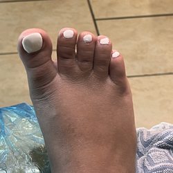 T'bro nails & Spa