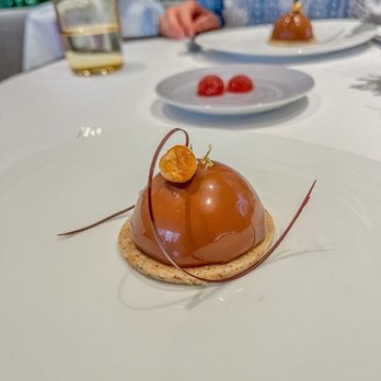 Le Pavillon - Chocolate noisette - French Near Me - New York, New York Le Pavillon - Chocolate noisette - French Near Me - New York, New York