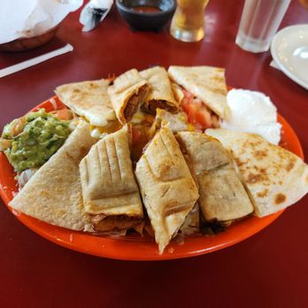 Margaritas Mexican Restaurant - Sample platter - Mexican Near Me - Pasadena, California Margaritas Mexican Restaurant - Sample platter - Mexican Near Me - Pasadena, California