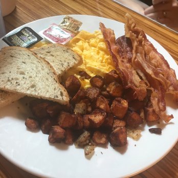The Continental Westhampton - Look at all that bacon!! - New American Near Me - Richmond, Virginia