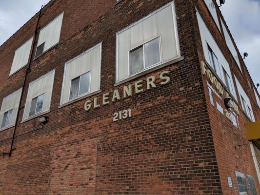 Gleaners Community Food Bank of Southeastern Michigan by null