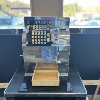 Oasis Diner - Decor - Breakfast & Brunch Near Me - Butler, New Jersey