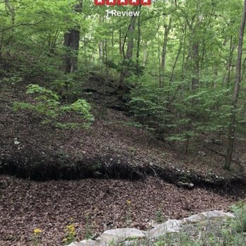 Rock Hollow Trail - Hiking Near Me - Ballwin, Missouri Rock Hollow Trail - Hiking Near Me - Ballwin, Missouri