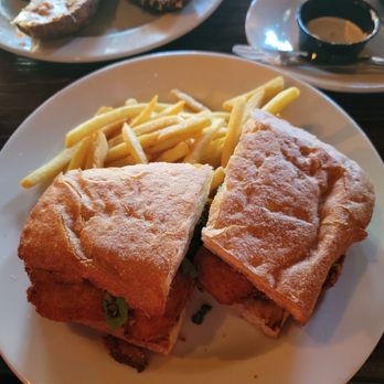 CJ Blacks - Mona Lisa Chicken Sandwich - Bars Near Me - Davie, Florida CJ Blacks - Mona Lisa Chicken Sandwich - Bars Near Me - Davie, Florida