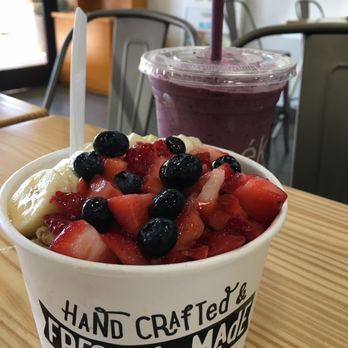 Nekter Juice Bar - Acai Banana Berry Bowl filled to the brim with deliciousness! - Juice Bars & Smoothies Near Me - Temecula, California