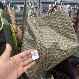 $3000 Goyardine for $4.97! $3000 Goyardine for $4.97!