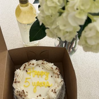 Cinotti's Bakery & Deli - Bakeries Near Me - Jacksonville Beach, Florida