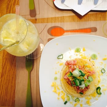 Den Noc - Bacon, cheddar & green onions! - Bistros Near Me - Prague, Puerto Rico