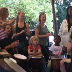 Roots Festival - Djembe Drambé: Afrikaanse dans- en percussie workshop