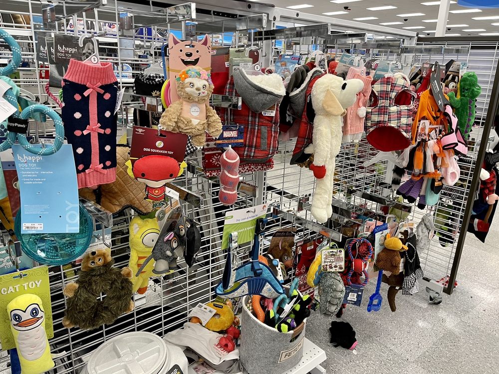 ROSS DRESS FOR LESS Updated October 2024 13 Photos 12210 K Plz, Omaha, Nebraska Women's