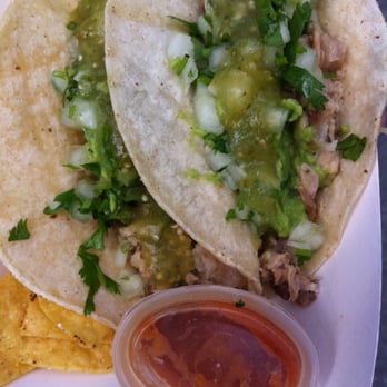 Baja Taco Truck - Carne asada tacos with salsa verde - Food Trucks Near Me - Boston, Massachusetts Baja Taco Truck - Carne asada tacos with salsa verde - Food Trucks Near Me - Boston, Massachusetts