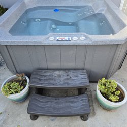 United Spas - Our beautiful 6-person hot tub