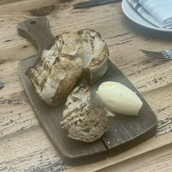 Terra - pane otto - Italian Near Me - Boston, Massachusetts