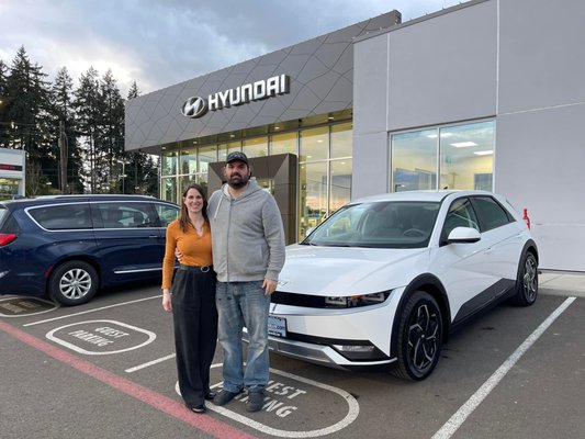 TONKIN GLADSTONE HYUNDAI - Updated August 2025 - 77 Photos & 100 ...