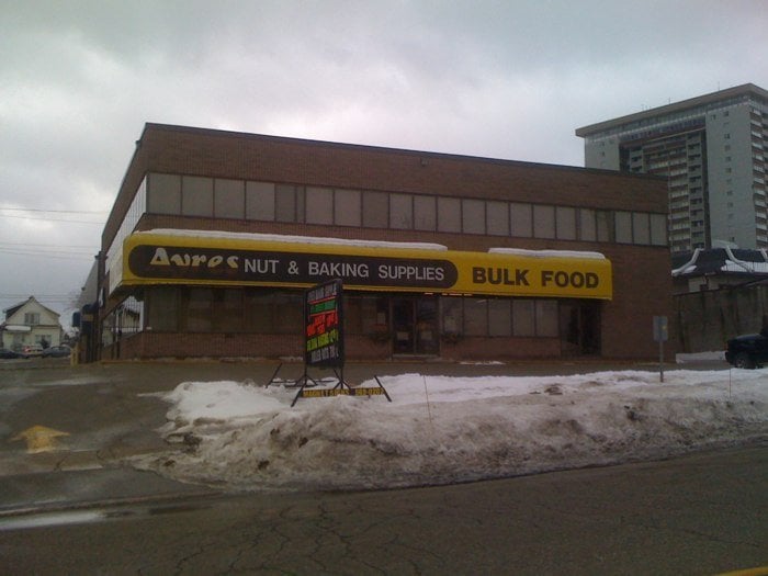 AYRES BULK FOOD AND BAKING SUPPLIES Updated September 2024 354 King