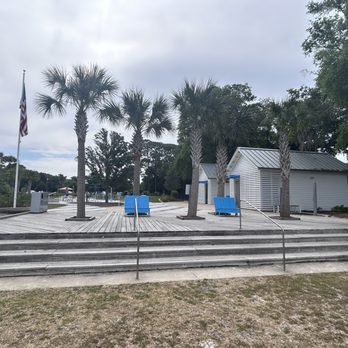 Captain Leonard Destin Park - Parks Near Me - Destin, Florida Captain Leonard Destin Park - Parks Near Me - Destin, Florida