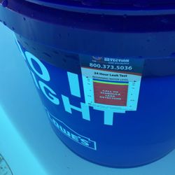 American Leak Detection of Tampa - To measure water loss to a leak vs. evaporation. Same bucket marked outside at the starting water level in the pool.