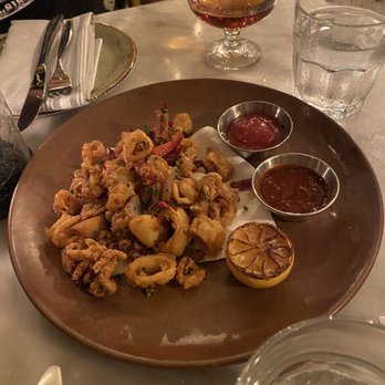 FIG Restaurant - Crispy Calamari - Bars Near Me - Santa Monica, California FIG Restaurant - Crispy Calamari - Bars Near Me - Santa Monica, California