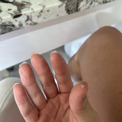 Serenity Nails & Spa - Glue