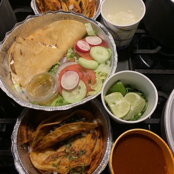El rey del taco - Tacos de Birria and steak quesadilla - Breakfast & Brunch Near Me - New Rochelle, New York El rey del taco - Tacos de Birria and steak quesadilla - Breakfast & Brunch Near Me - New Rochelle, New York
