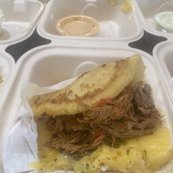 Wonder Arepa - AREPA PELUA - Venezuelan Near Me - Orlando, Florida Wonder Arepa - AREPA PELUA - Venezuelan Near Me - Orlando, Florida