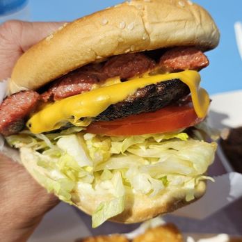 Marty's Hamburger Stand - Combo burger and tater tots - Burgers Near Me - Los Angeles, California Marty's Hamburger Stand - Combo burger and tater tots - Burgers Near Me - Los Angeles, California