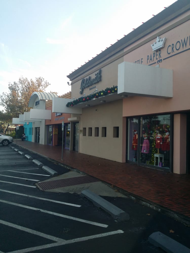 GOLDSMITH JEWELERS Updated September 2024 3816 S Alameda St, Corpus